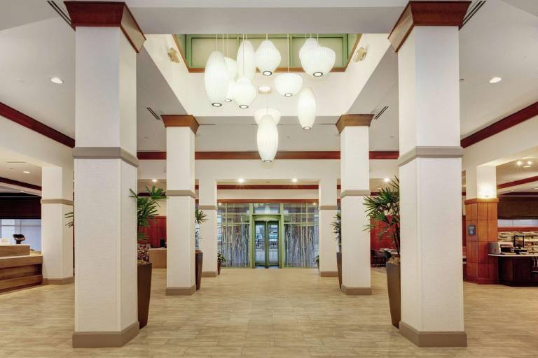 Hilton Garden Inn Chicago North Shore/Evanston — photo 2