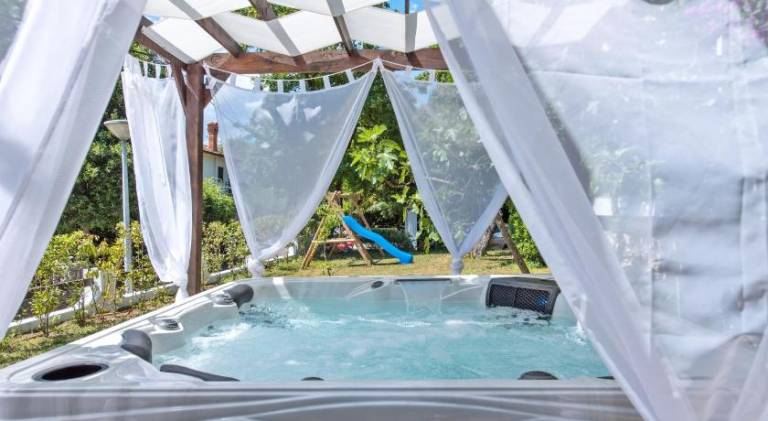 Villa Nada, green paradise by the sea and beaches — photo 4