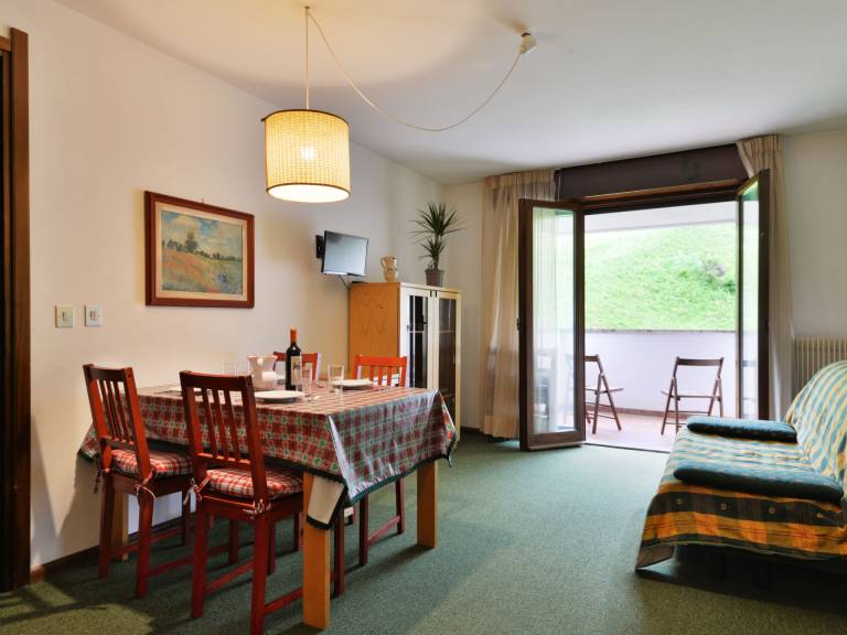 Family-oriented pleasant holiday apartment | Mountain view | Pet-friendly — photo 4
