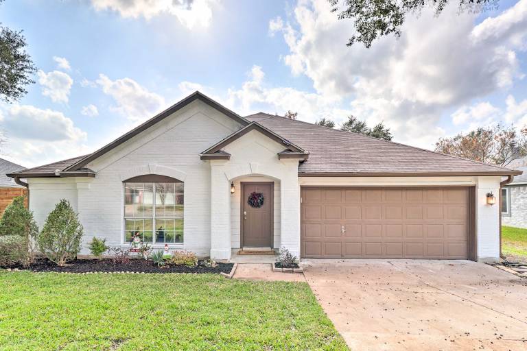 Modern Pflugerville Getaway w Private Pool