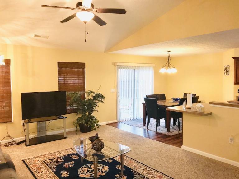 House  Sellersburg
