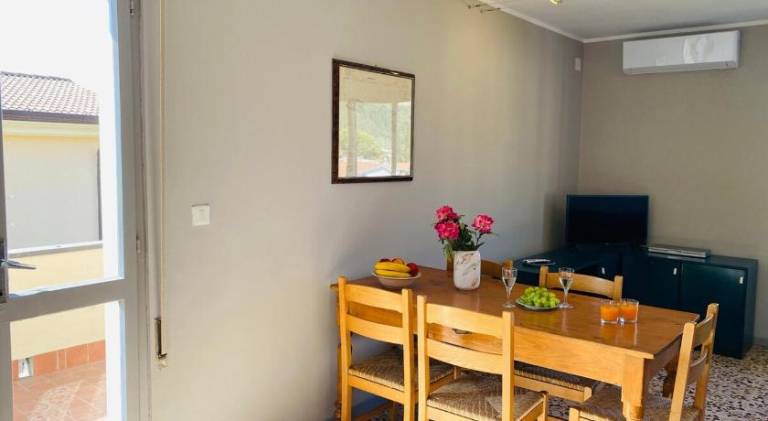 Rental apartment with terrace — photo 5