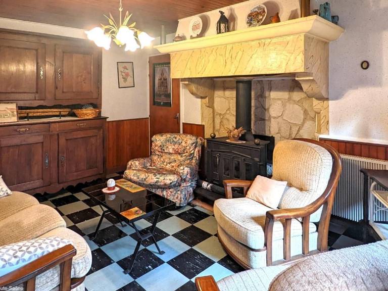 Cottage with yard & BBQ — photo 4