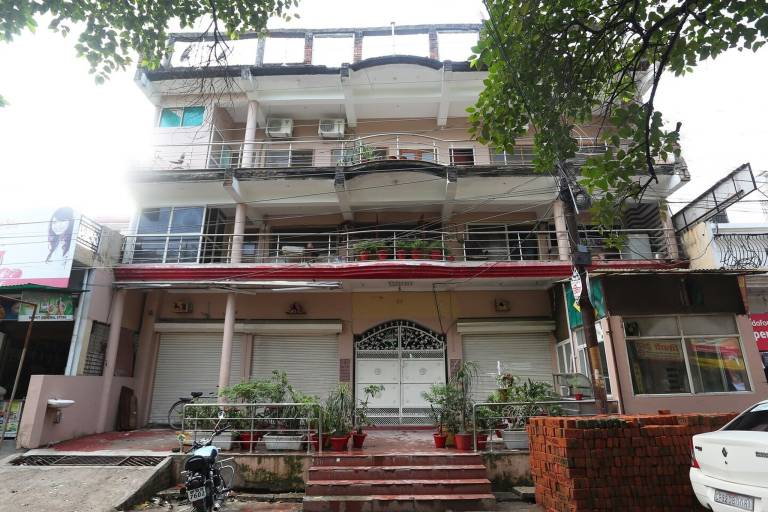 Collection O Sara Grand