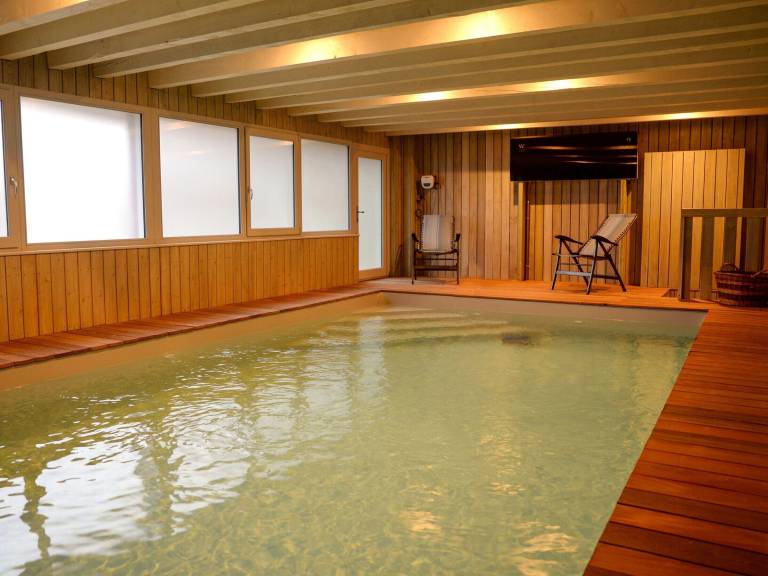 Cabin Roche-sur-Linotte-et-Sorans-les-Cordiers