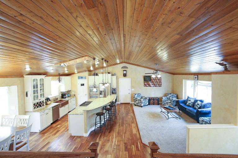 Glen Eagle Retreat