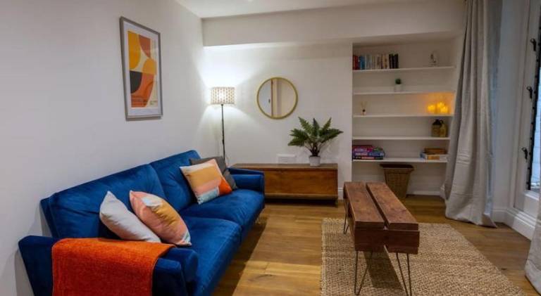 Holiday apartment | Next to British Airways i360 in Brighton
