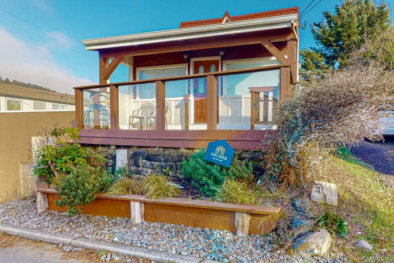 House Depoe Bay