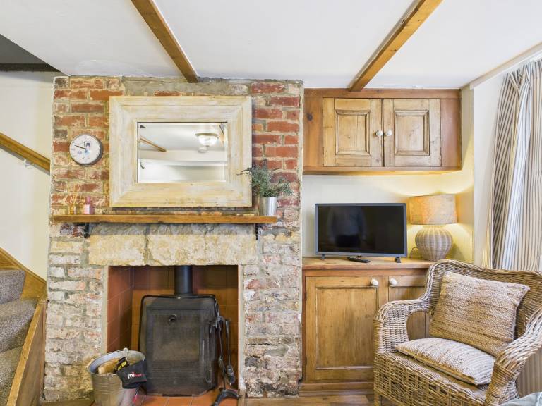 Cottage with 2 rooms for 4 persons — photo 4