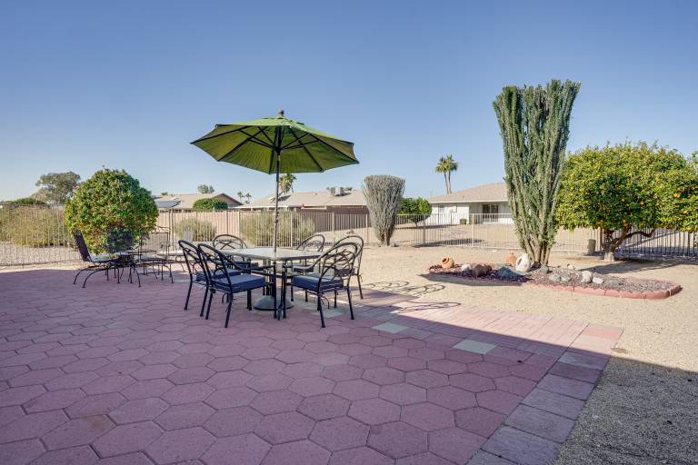 Sun City West Retreat Near Golf & Spring Training