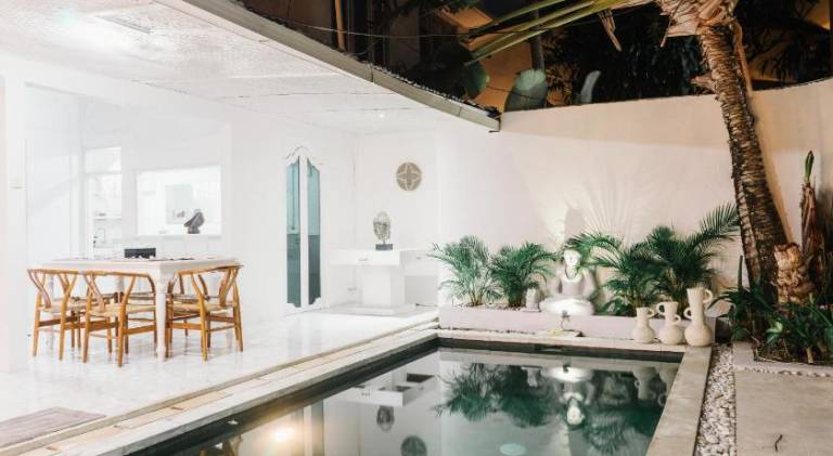 Child-friendly villa with pool | Next to the beach | Pet-friendly in Kuta