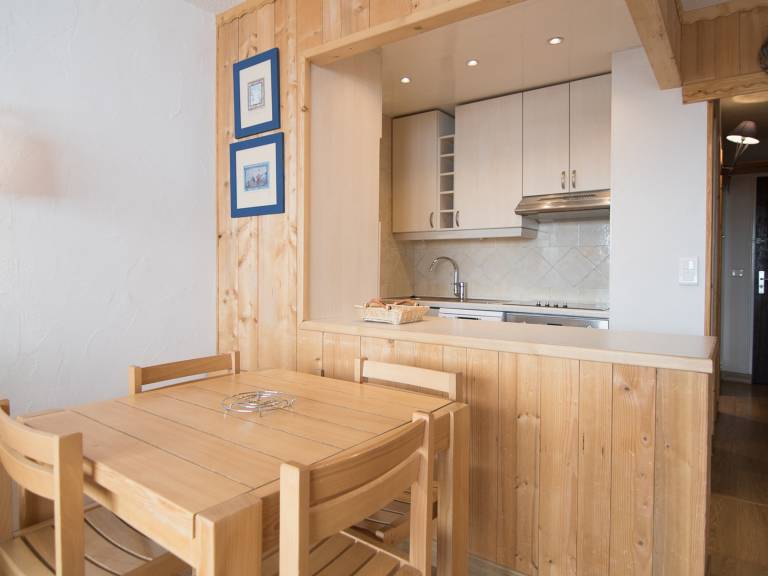 Luxury Studio 30m² near Slopes with Balcony and Wifi — photo 4