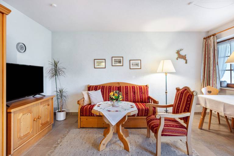 Nice rental apartment with yard & terrace | Mountain view | Close to the ski | Pet-friendly — photo 2