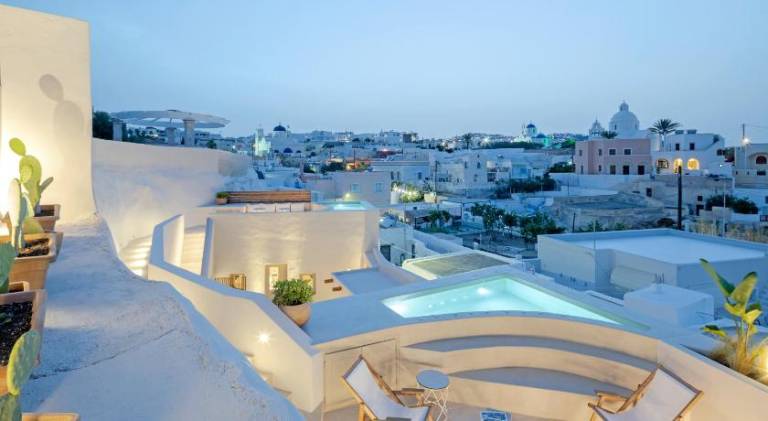Villa with patio, pool & jacuzzi in Santorini