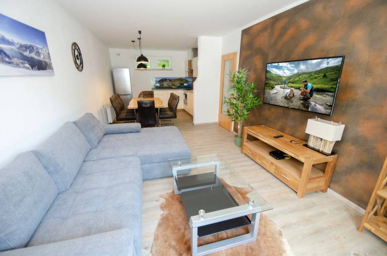 Rental apartment with garden, patio & barbeque — photo 4
