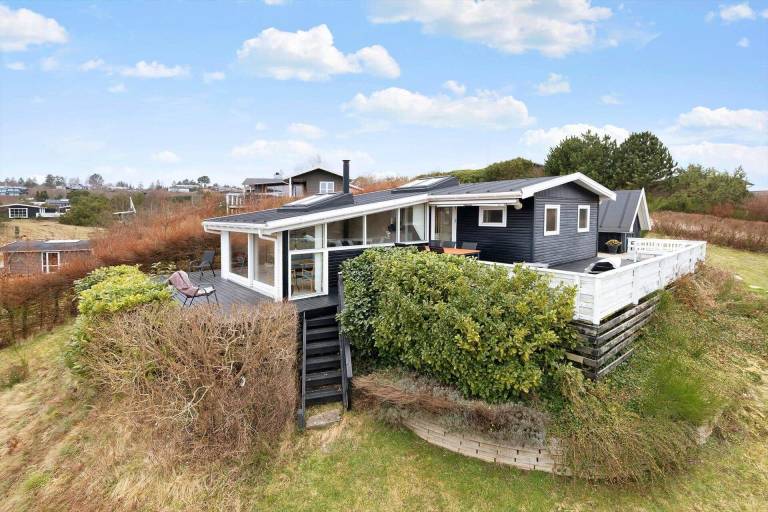 Fully equipped nice house with terrace & BBQ | Pets allowed in Ebeltoft
