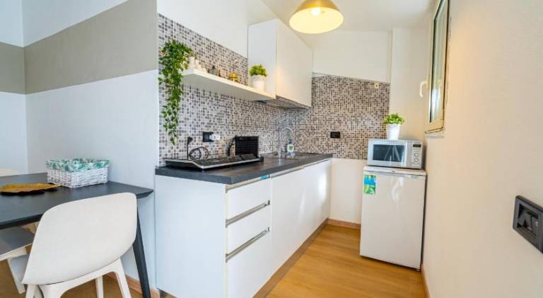 Apartment with 1 room for 4 persons — photo 3