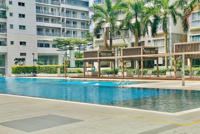 Apartment with terrace, yard & BBQ | Perfect for remote work — photo 2