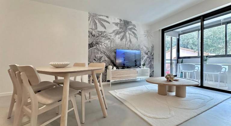 Holiday apartment with patio — photo 3