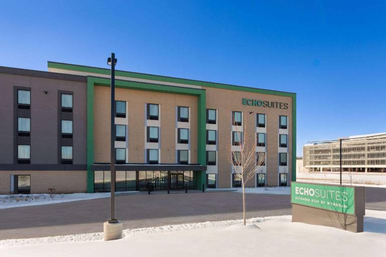 ECHO Suites Extended Stay by Wyndham Madison — photo 5