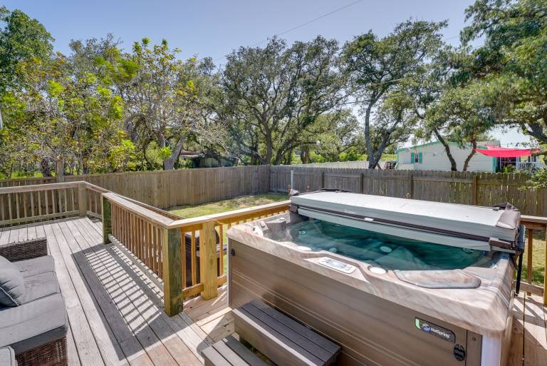 Hot Tub & Fire Pit: Rockport Vacation Rental! — photo 2