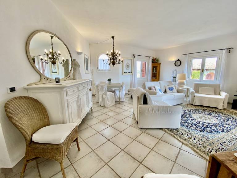 Rental apartment with pool | Water view in Golfo Aranci