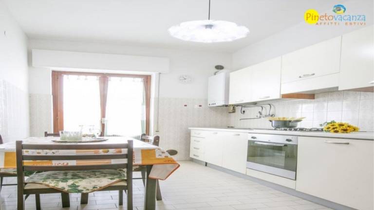Rental apartment with 2 rooms for 6 persons — photo 2