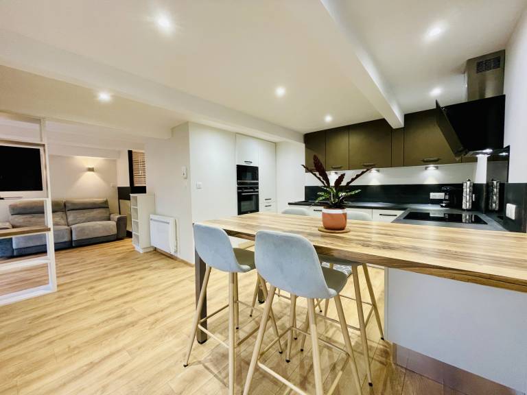 Holiday apartment with 2 rooms for 4 persons — photo 2