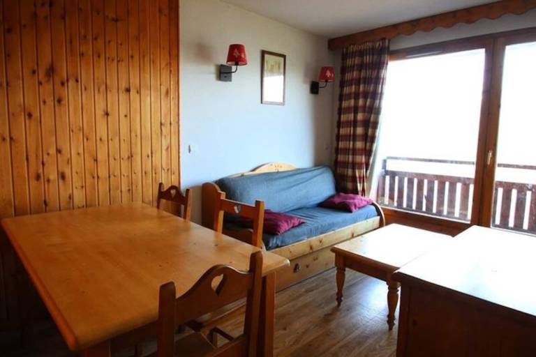 Holiday apartment with patio, sauna & pool — photo 4