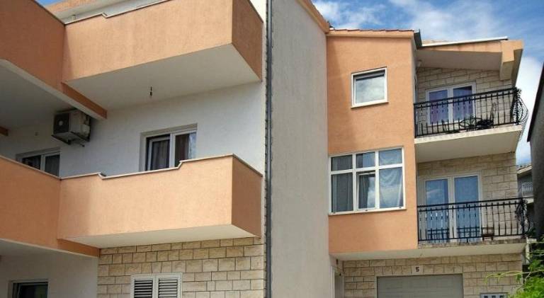 Apartment  Solin
