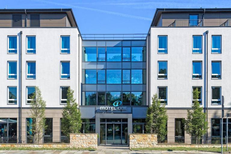 Motel One Dresden - Palaisplatz — photo 3