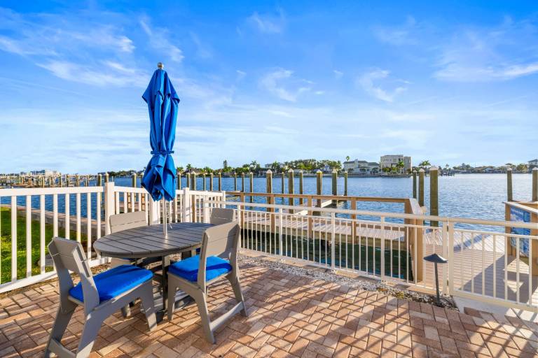 Provident Oceana Beachfront Suites — photo 4