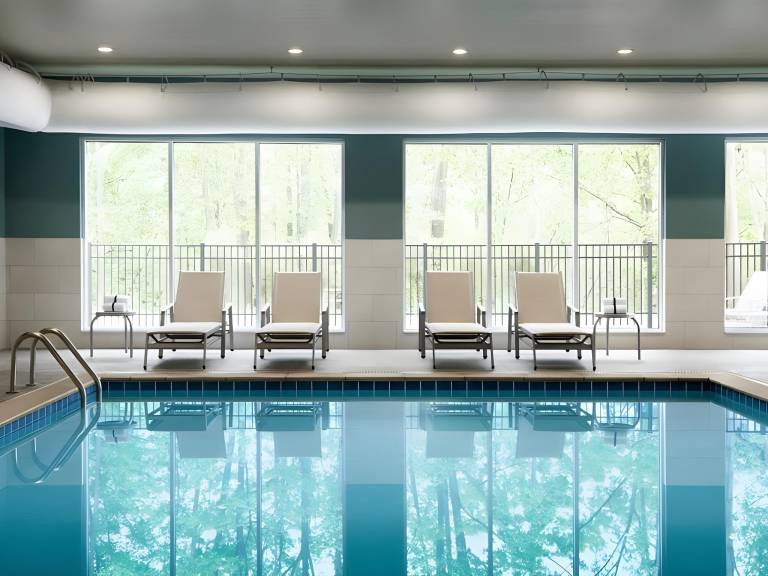 Holiday Inn Express and Suites Brantford By IHG — photo 2
