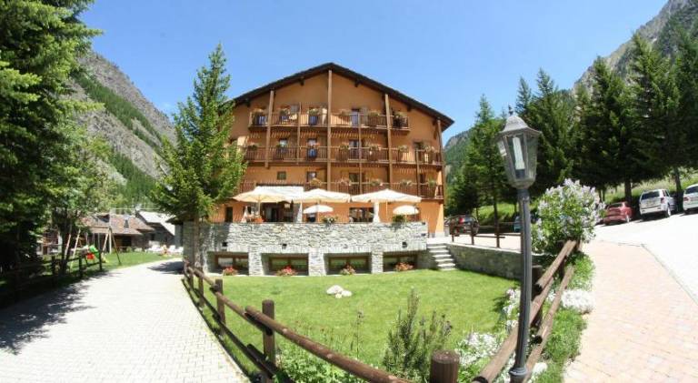 Green Hotel Herbetet — photo 2