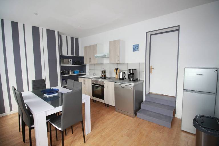 Holiday apartment | City view — photo 2