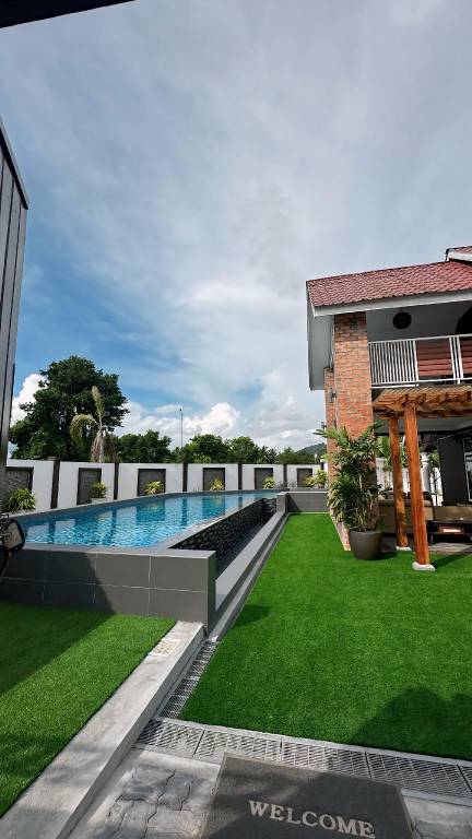 2000 m² Villa