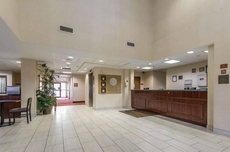 Comfort Inn & Suites Morehead — photo 5