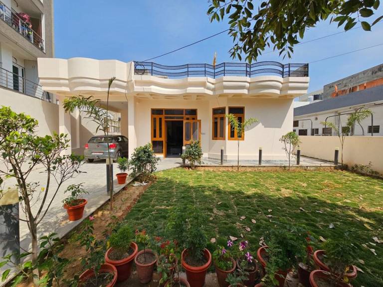 Villa with garden | Suitable for remote work | Dogs allowed in Jaipur