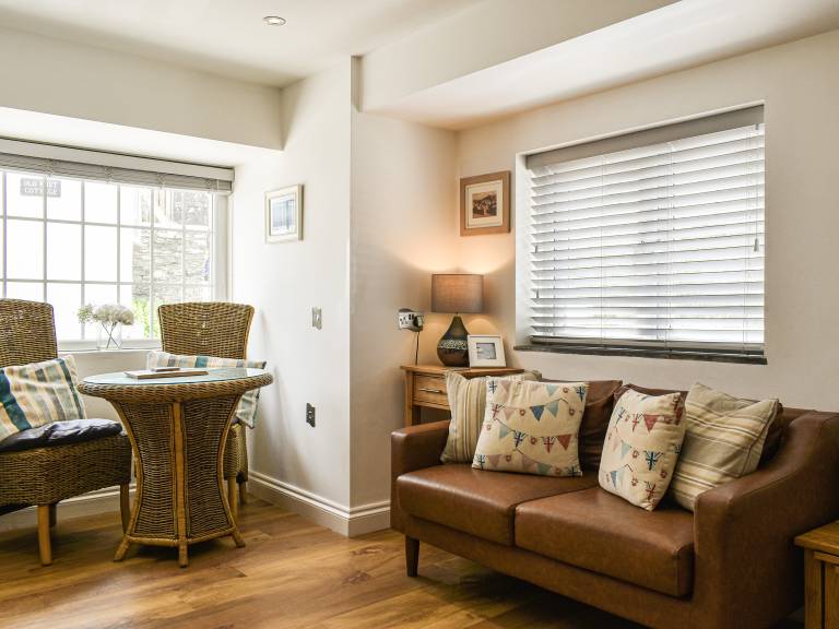 Child-friendly cottage | River view | Close to the beach | Dogs allowed in Newquay