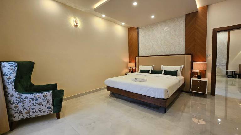 Stellar 23 Resorts