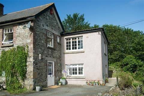 Cottage Cadgwith