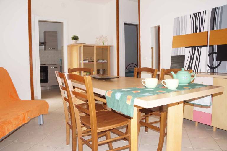 Rental apartment with grill & yard | Next to the beach | Pets allowed — photo 3