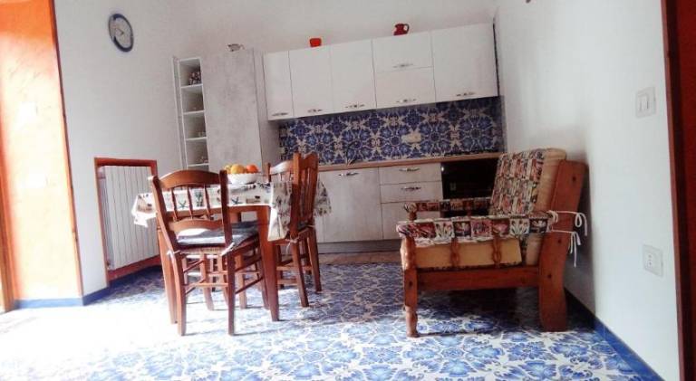 Holiday apartment with 2 rooms for 4 persons in Maiori