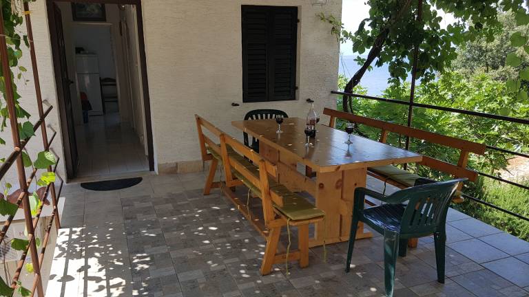 Charming rental apartment with BBQ & terrace | Sea view | Pet-friendly — photo 3