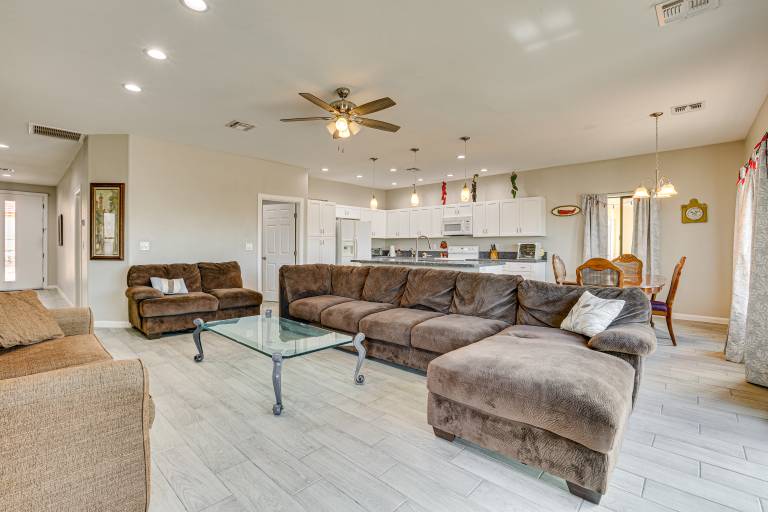 7 Mi to Golf: Mtn-View Retreat in Bullhead City — photo 4