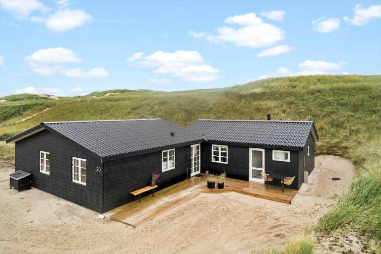 Fully equipped house with grill & terrace | Beach nearby | Pets are welcome — photo 2