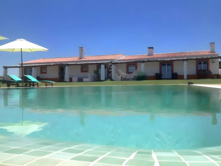 Bangaló  Pedreneiras
