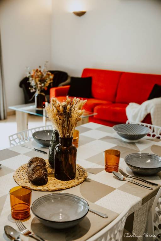 Holiday Home 'Gite Villa T3' with Shared Pool, Wi-Fi and Air Conditioning — photo 5