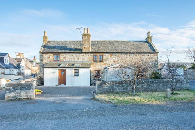 House Findhorn and Kinloss