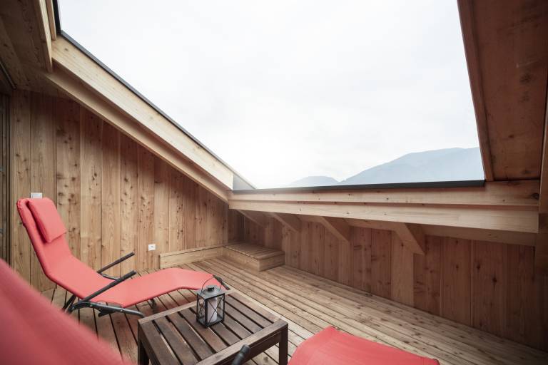 Kristplonerhof: Appartamento "Burgl" in una accogliente Fattoria circondata da vigneti con Giardino e Terrazza Privata con vista mozzafiata su Bolzano e le Dolomiti — photo 3